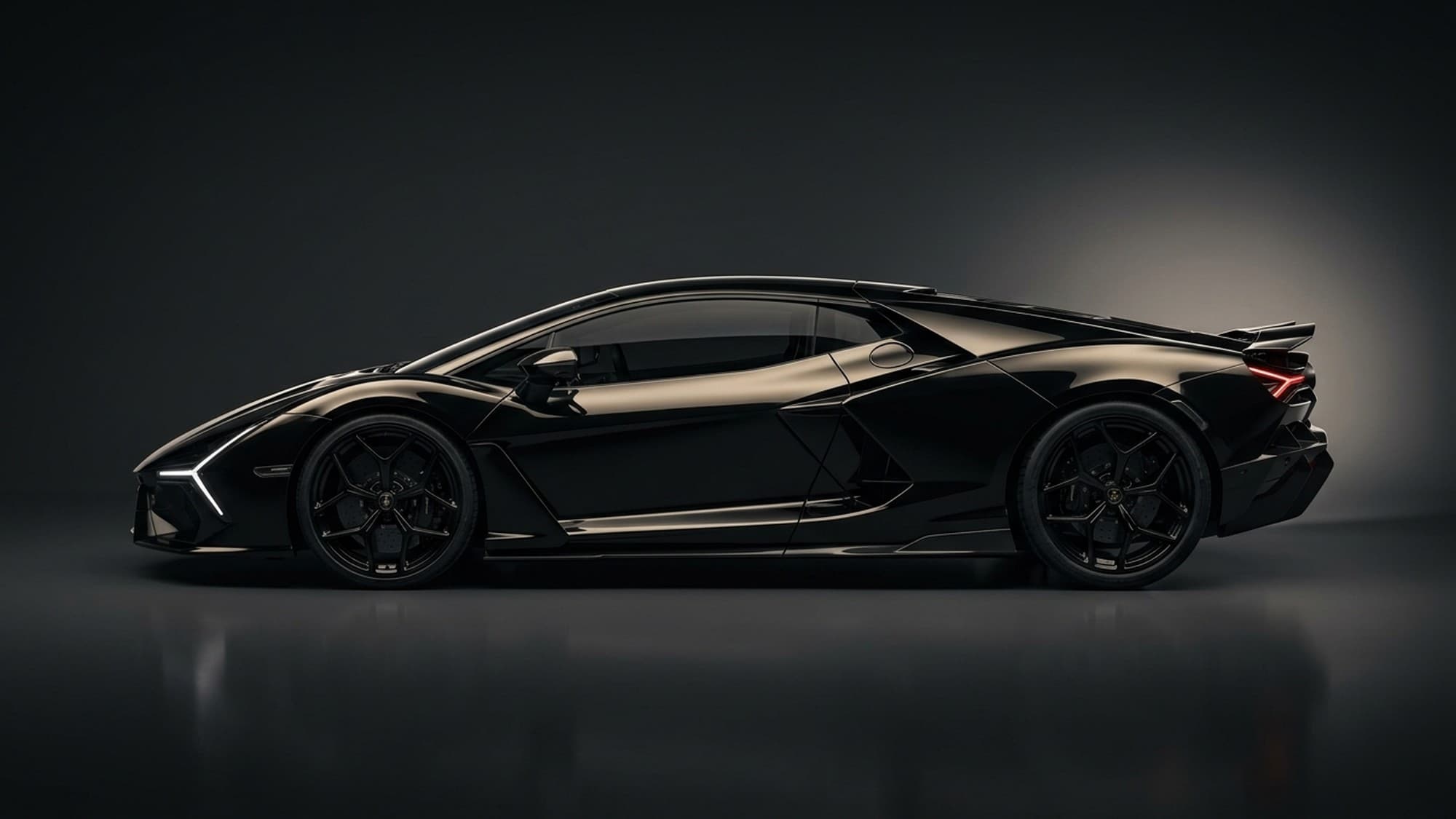 Lamborghini Revuelto